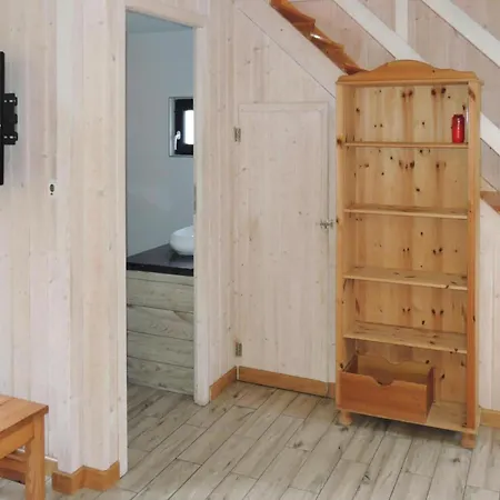 Casa de Férias In Nowe Warpno